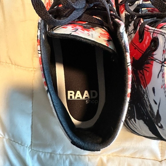 Mens Raad Hightop Sneakers - Picture 6 of 7